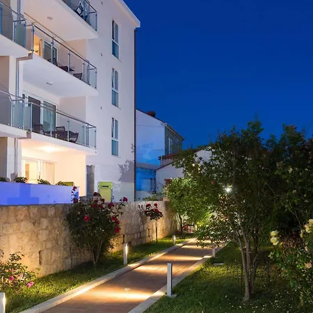 Ankora Apartment *