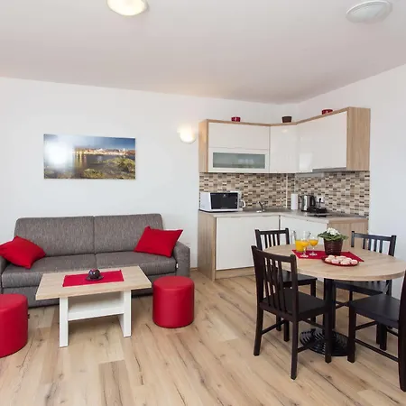 Apartment Ankora *