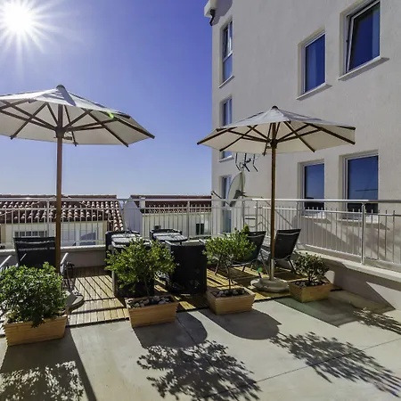 아파트먼트 안코라