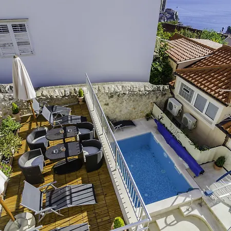 Apartment Ankora *