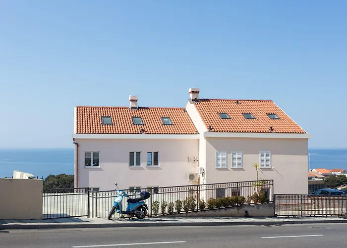 Ankora Ντουμπρόβνικ