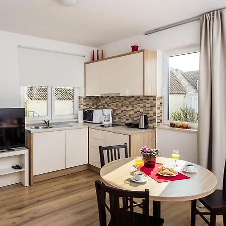 维拉安科拉公寓